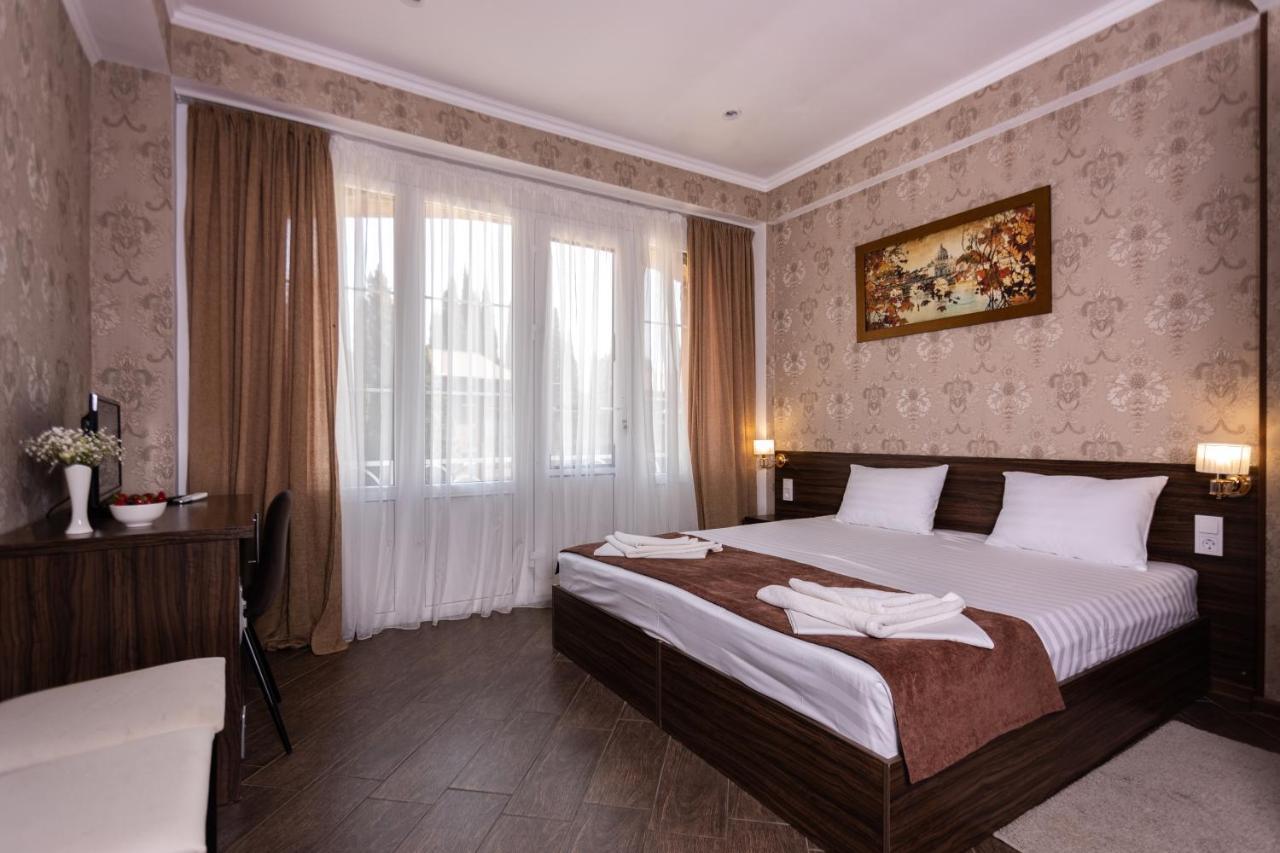 Hotel Nikopoli On Vodopadnaya 21А New Athos Extérieur photo